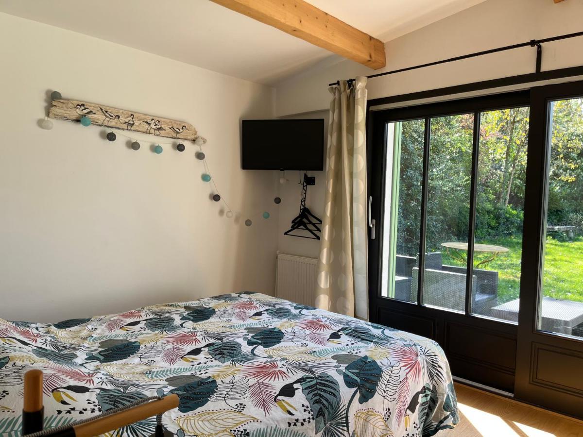 Couette-café Le P'tit Bois Dore *